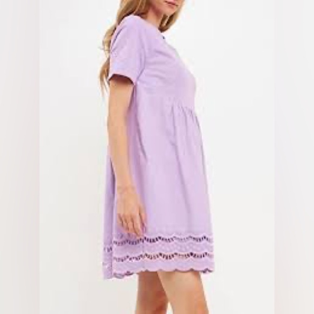 Lavender English Factory MIXED MEDIA SCALLOP LACE MINI DRESS